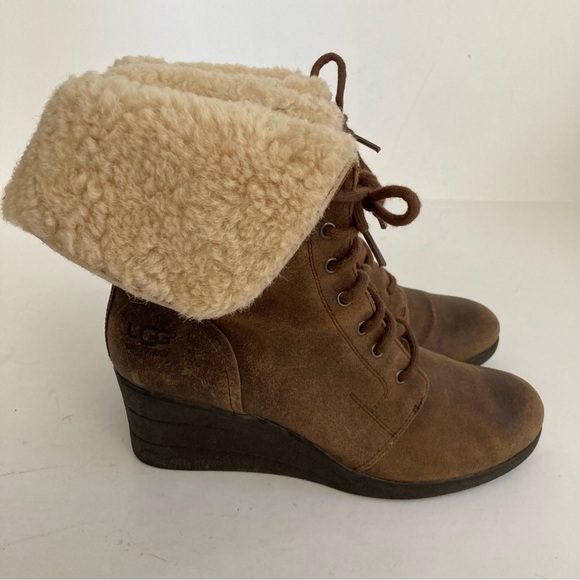 UGG Zea Suede Lace Up Wedge Boot Waterproof Shearling Cuff Brown Leather 10 - Picture 6 of 15
